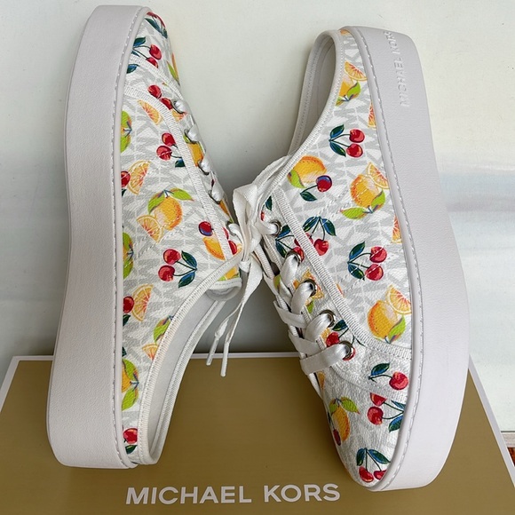 Michael Kors POPPY SLIDE SNEAKERS 
FRUIT PAINT MK SIG SM
49T4POFP1Q Platforms - Picture 11 of 16